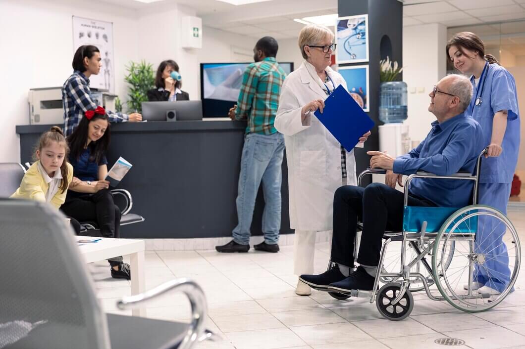 old-man-wheelchair-attends-hospital-consultation_482257-131182 (1)